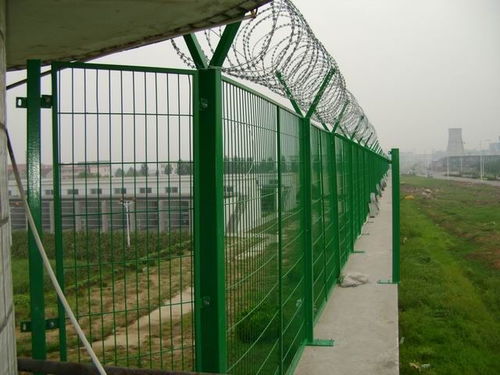 监狱铁丝网围栏,PVC包塑坚固耐用
